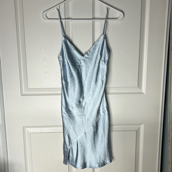 NEW Princess Polly - MALIHA MINI DRESS BLUE - Picture 6 of 8